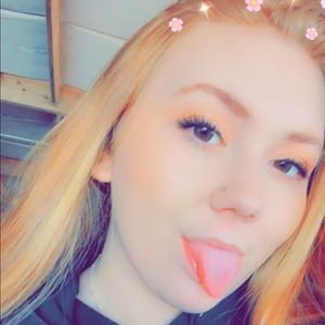 Meet your Posher, Kaitlyn